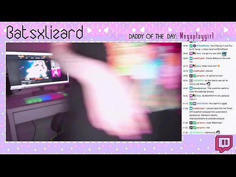 ❤️ GAMER oblitus averte AMNIS et SQUIRTED VIVERE in aere Sex video  apud nos